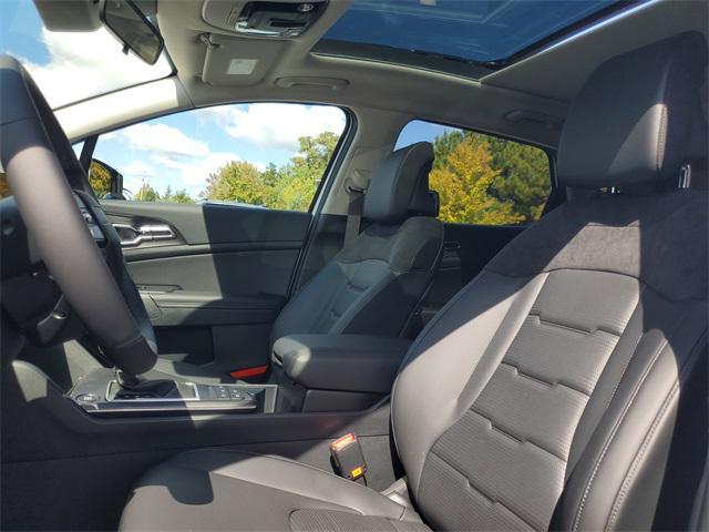 new 2026 Kia Sportage car, priced at $38,280