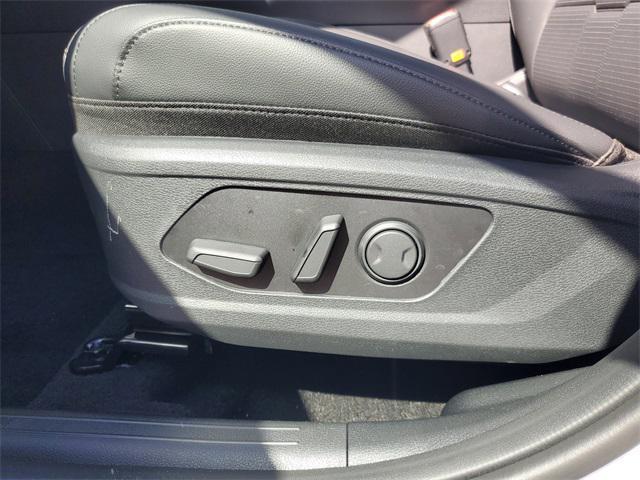 new 2026 Kia Sportage car, priced at $38,280