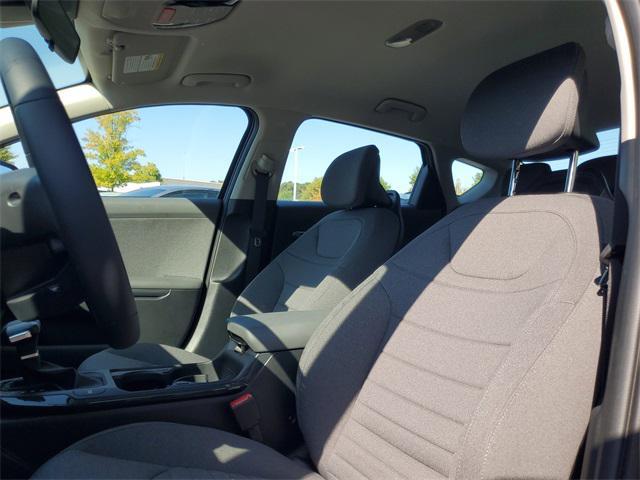 new 2025 Kia K4 car, priced at $24,422