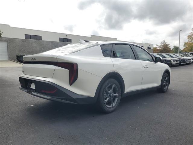 new 2025 Kia K4 car, priced at $23,842