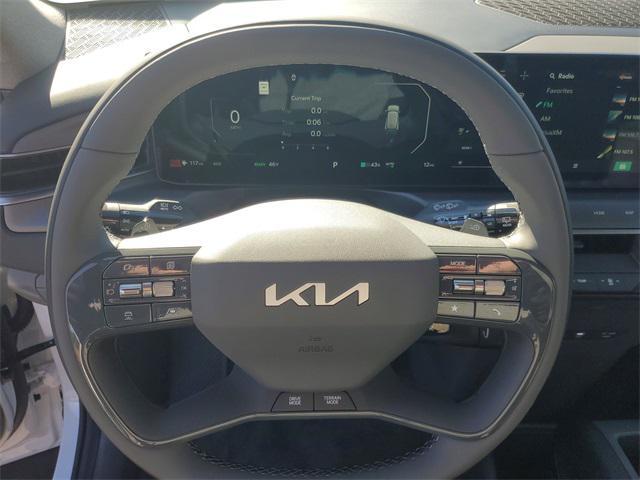 new 2026 Kia EV9 car, priced at $53,584