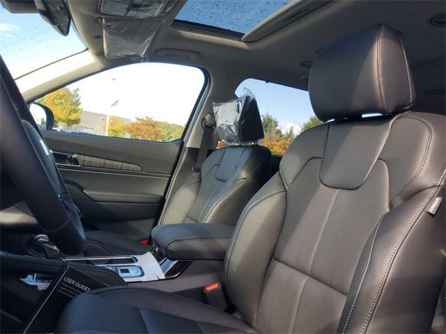 new 2025 Kia Telluride car, priced at $44,712