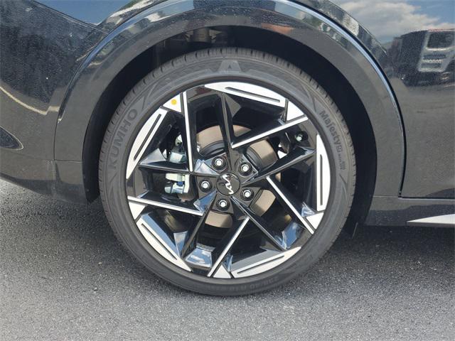 new 2025 Kia K4 car, priced at $27,398