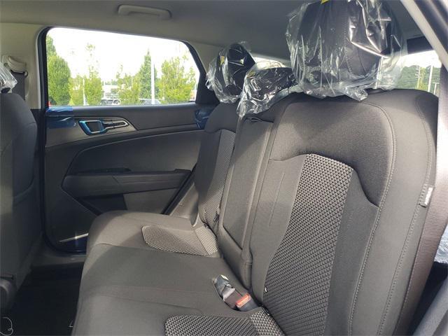 new 2025 Kia Sportage Hybrid car, priced at $29,175