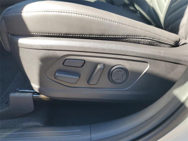 new 2026 Kia Sorento car, priced at $46,402