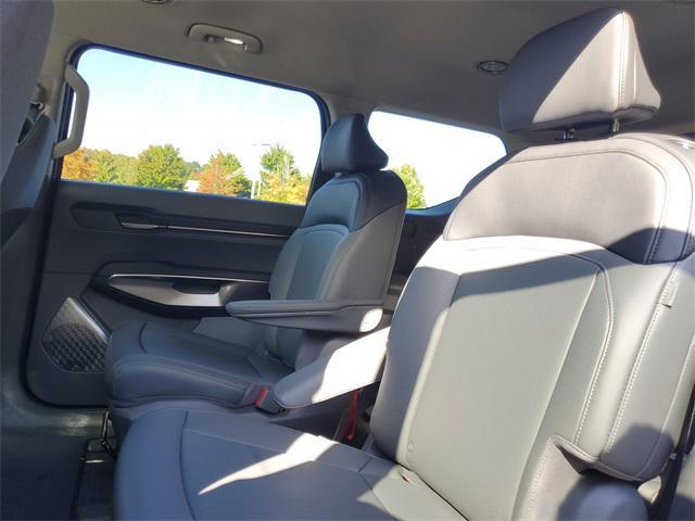 new 2026 Kia EV9 car, priced at $47,632