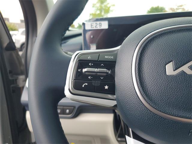 new 2026 Kia Carnival Hybrid car, priced at $43,472