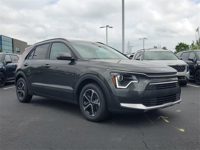 new 2025 Kia Niro car, priced at $27,494