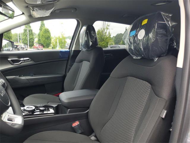 new 2025 Kia Sportage Hybrid car, priced at $29,175
