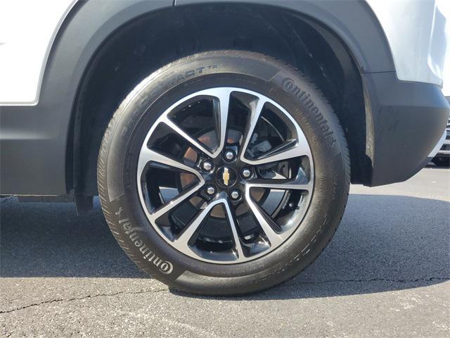 used 2024 Chevrolet TrailBlazer car, priced at $23,488