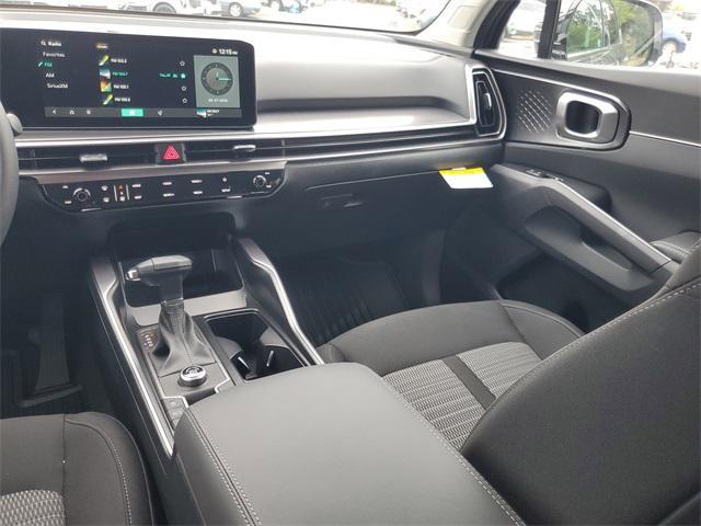 new 2025 Kia Sorento car, priced at $32,870