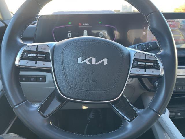 used 2024 Kia Telluride car, priced at $36,990