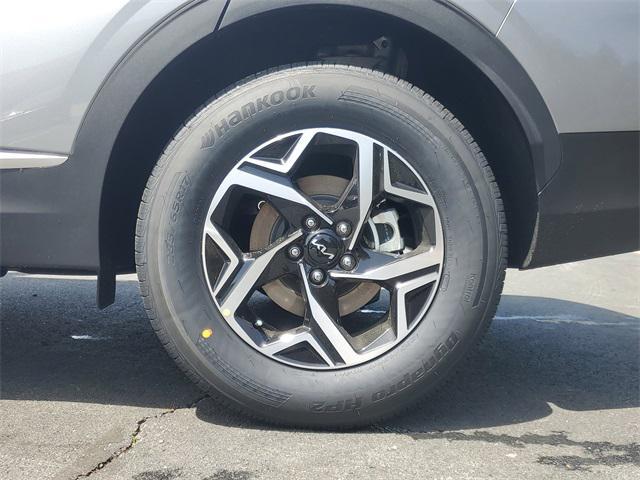new 2025 Kia Sportage car, priced at $28,030