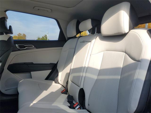 new 2026 Kia Sportage car, priced at $31,872