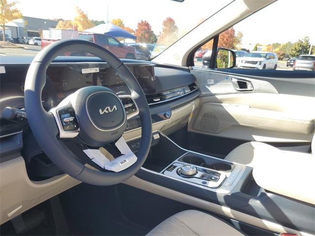 new 2026 Kia Carnival Hybrid car, priced at $42,394