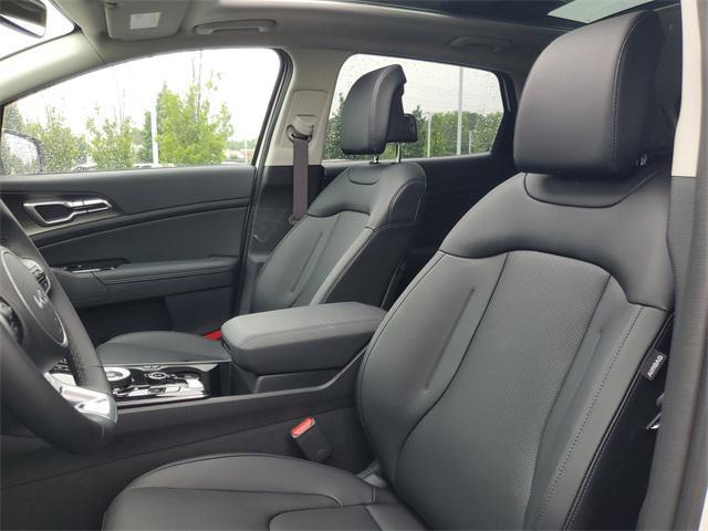 new 2025 Kia Sportage Hybrid car, priced at $35,657