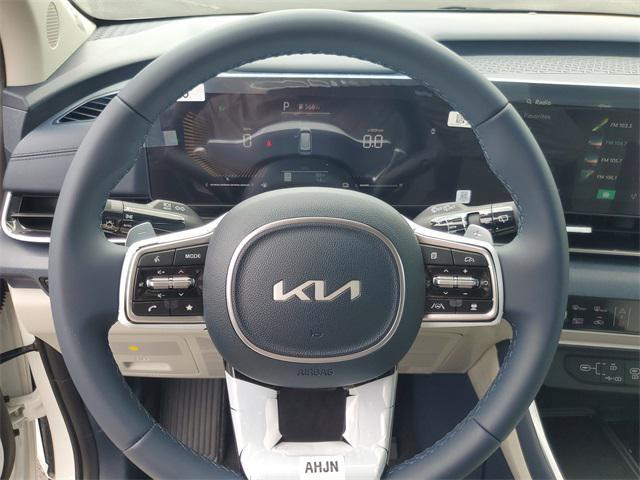 new 2026 Kia Carnival Hybrid car, priced at $43,591