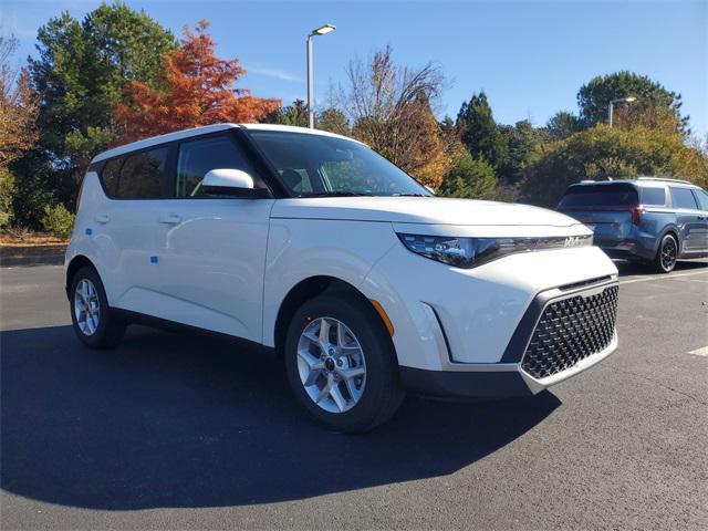 new 2025 Kia Soul car, priced at $21,551