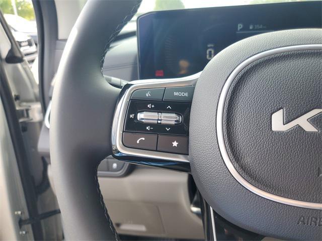 new 2025 Kia Carnival car, priced at $40,598