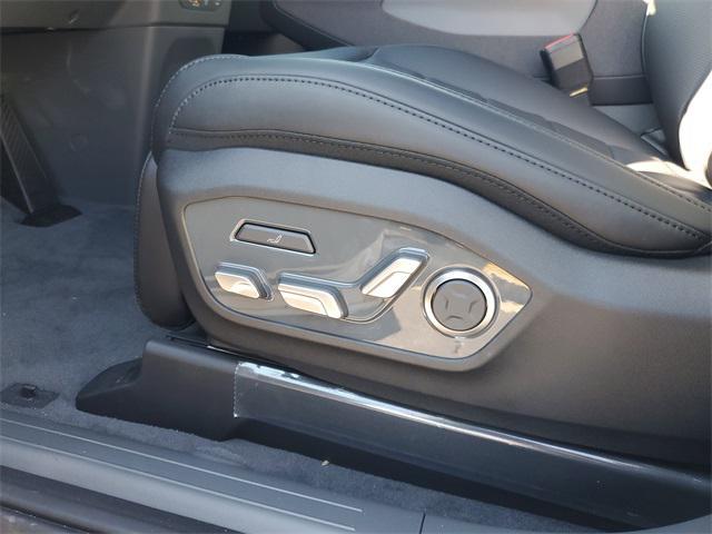 new 2026 Kia EV9 car, priced at $59,098