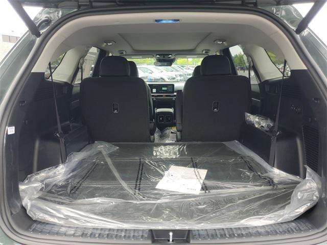 new 2025 Kia Sorento Hybrid car, priced at $40,464