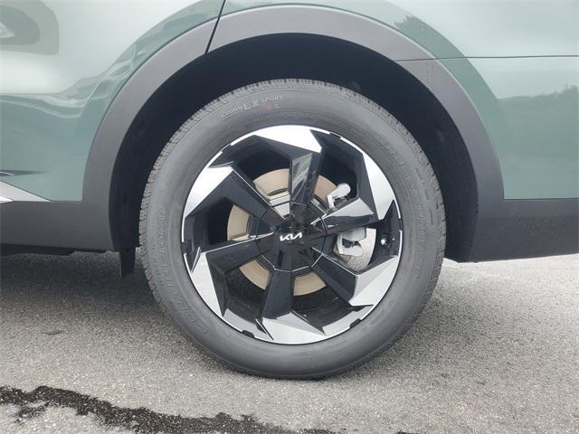 new 2025 Kia Sorento Hybrid car, priced at $40,464