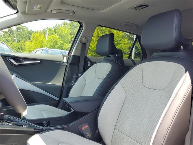 new 2025 Kia Niro car, priced at $33,630