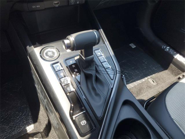 new 2025 Kia Niro car, priced at $33,630