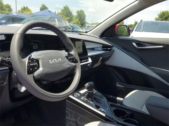 new 2025 Kia Niro car, priced at $33,630