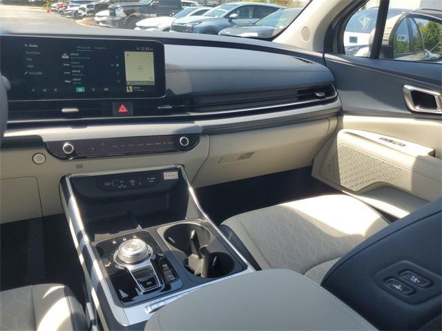 new 2026 Kia Carnival Hybrid car, priced at $43,472