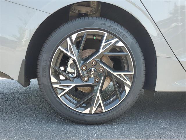 new 2025 Kia K5 car, priced at $29,395