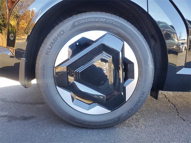 new 2026 Kia EV9 car, priced at $58,334