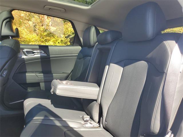 new 2026 Kia Sportage car, priced at $32,237