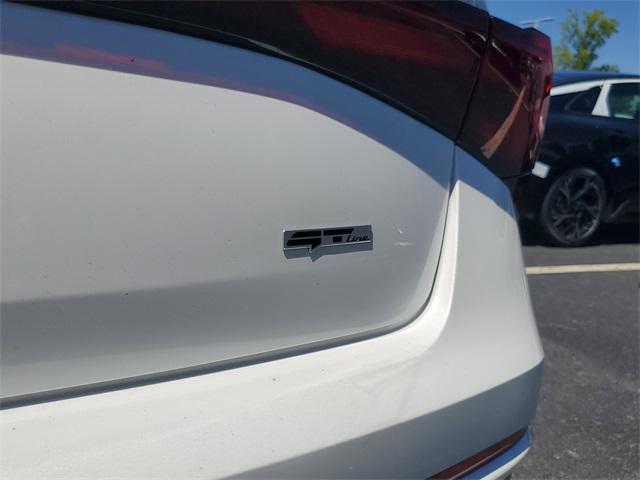 new 2025 Kia K5 car, priced at $30,974