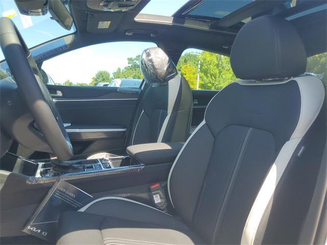 new 2025 Kia K5 car, priced at $30,974