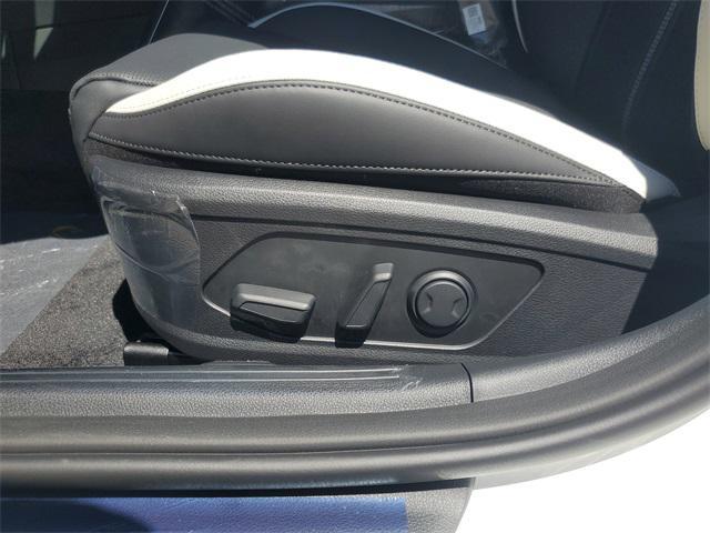 new 2025 Kia K5 car, priced at $30,974