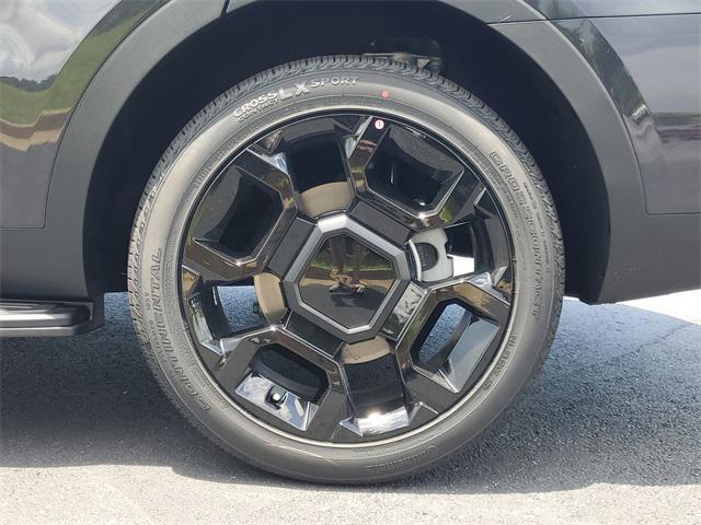 new 2025 Kia Sorento car, priced at $44,640