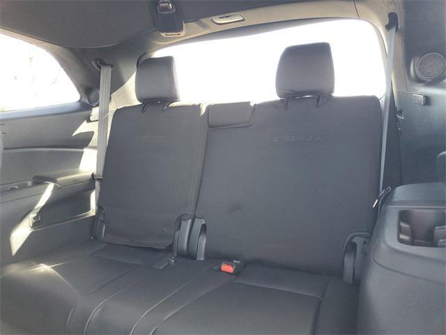 used 2022 Honda Pilot car, priced at $39,990