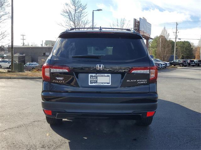 used 2022 Honda Pilot car, priced at $39,990