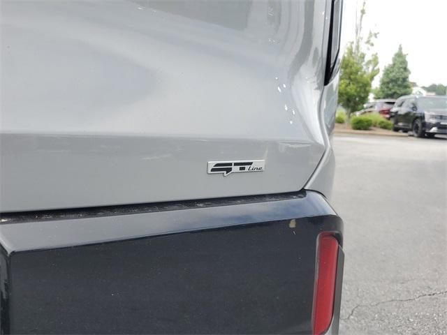 new 2026 Kia EV9 car, priced at $72,096