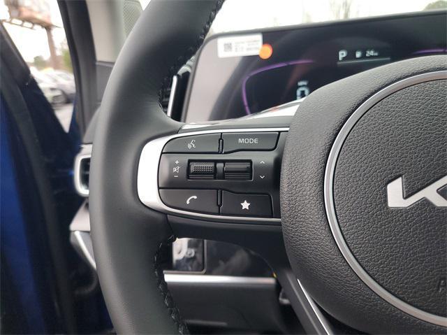 new 2025 Kia Sportage car, priced at $30,094