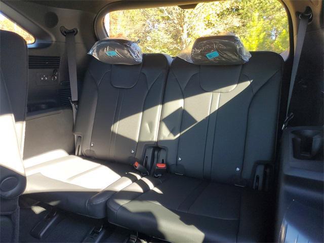 new 2026 Kia Sorento car, priced at $45,918