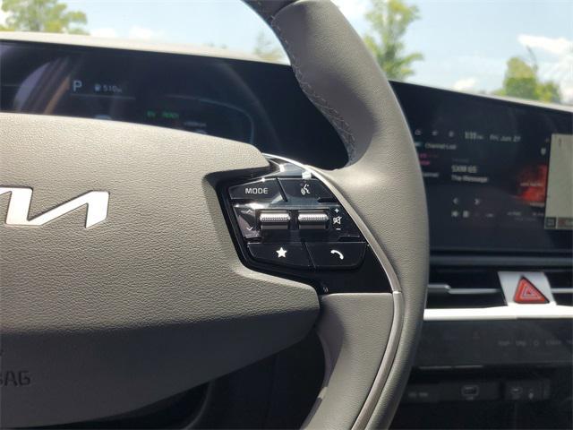 new 2025 Kia Niro car, priced at $30,006