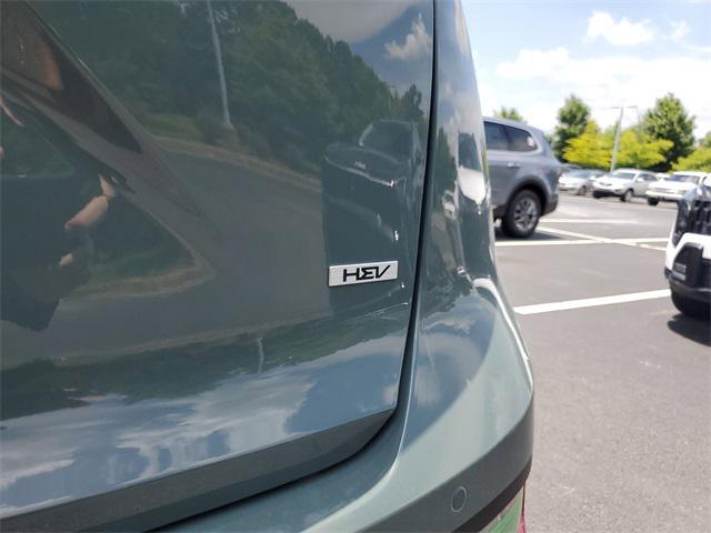 new 2025 Kia Niro car, priced at $30,006