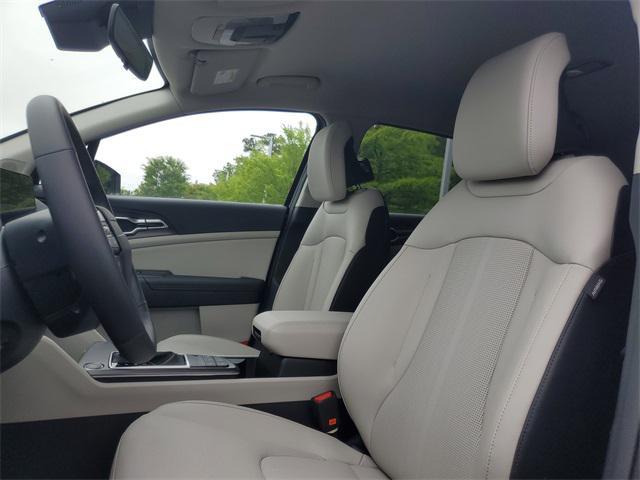 new 2026 Kia Sportage car, priced at $30,782