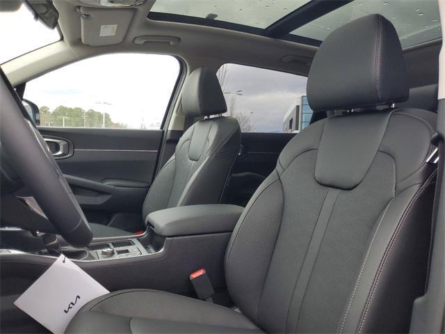 new 2025 Kia Sorento car, priced at $34,509