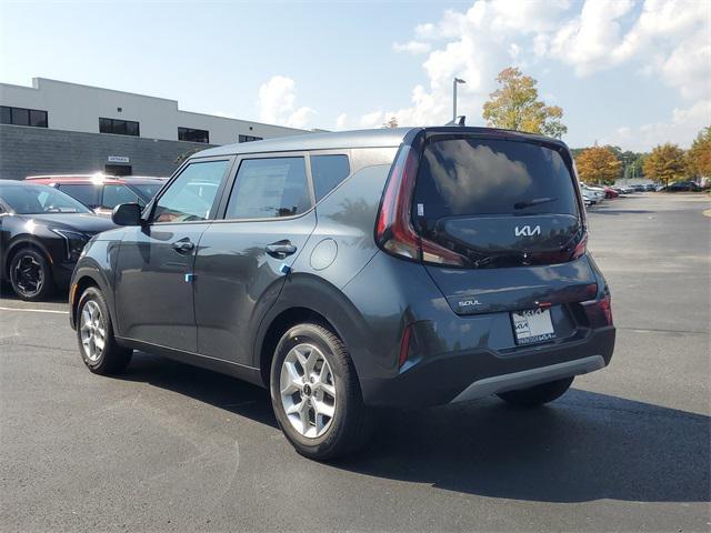 new 2025 Kia Soul car, priced at $23,078
