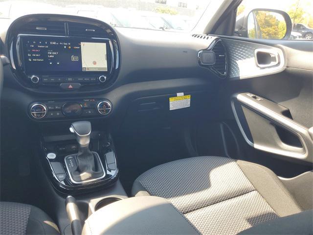 new 2025 Kia Soul car, priced at $23,078