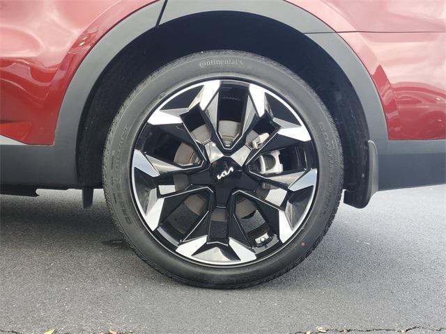 used 2025 Kia Sorento car, priced at $34,988