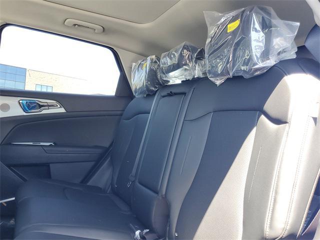 new 2025 Kia Sportage car, priced at $31,594